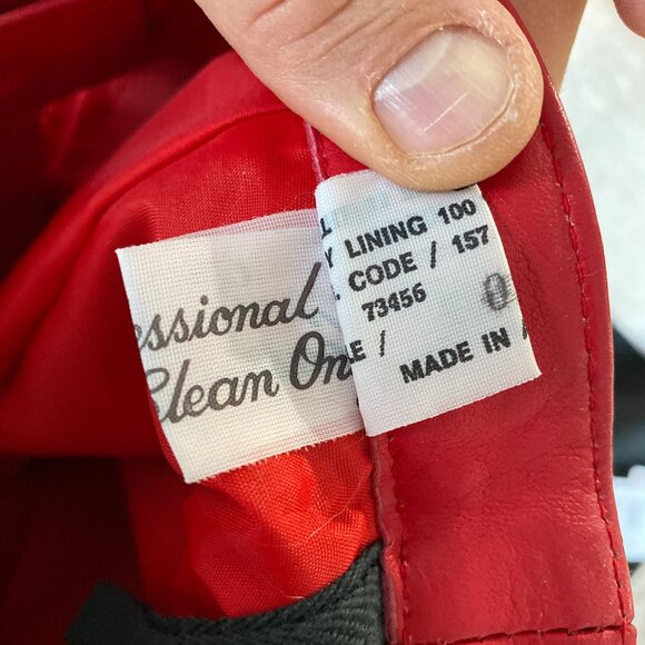 JC Comini Red Genuine Leather Pencil Skirt | Size S/6 | Made in Argentina - Picture 6 of 8